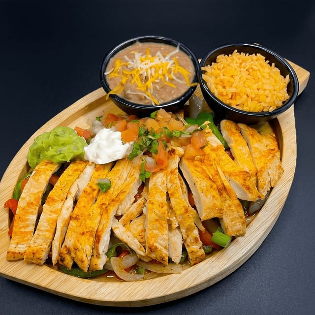 Fajitas - Carnitas or Chicken.