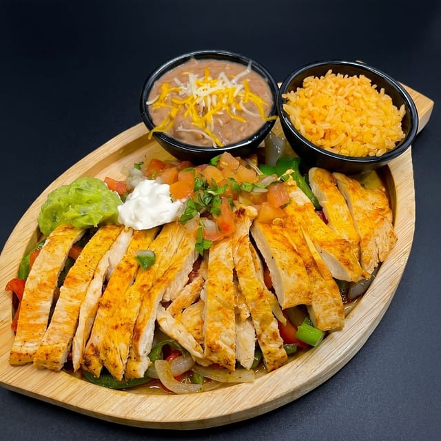Fajitas - Carnitas or Chicken.